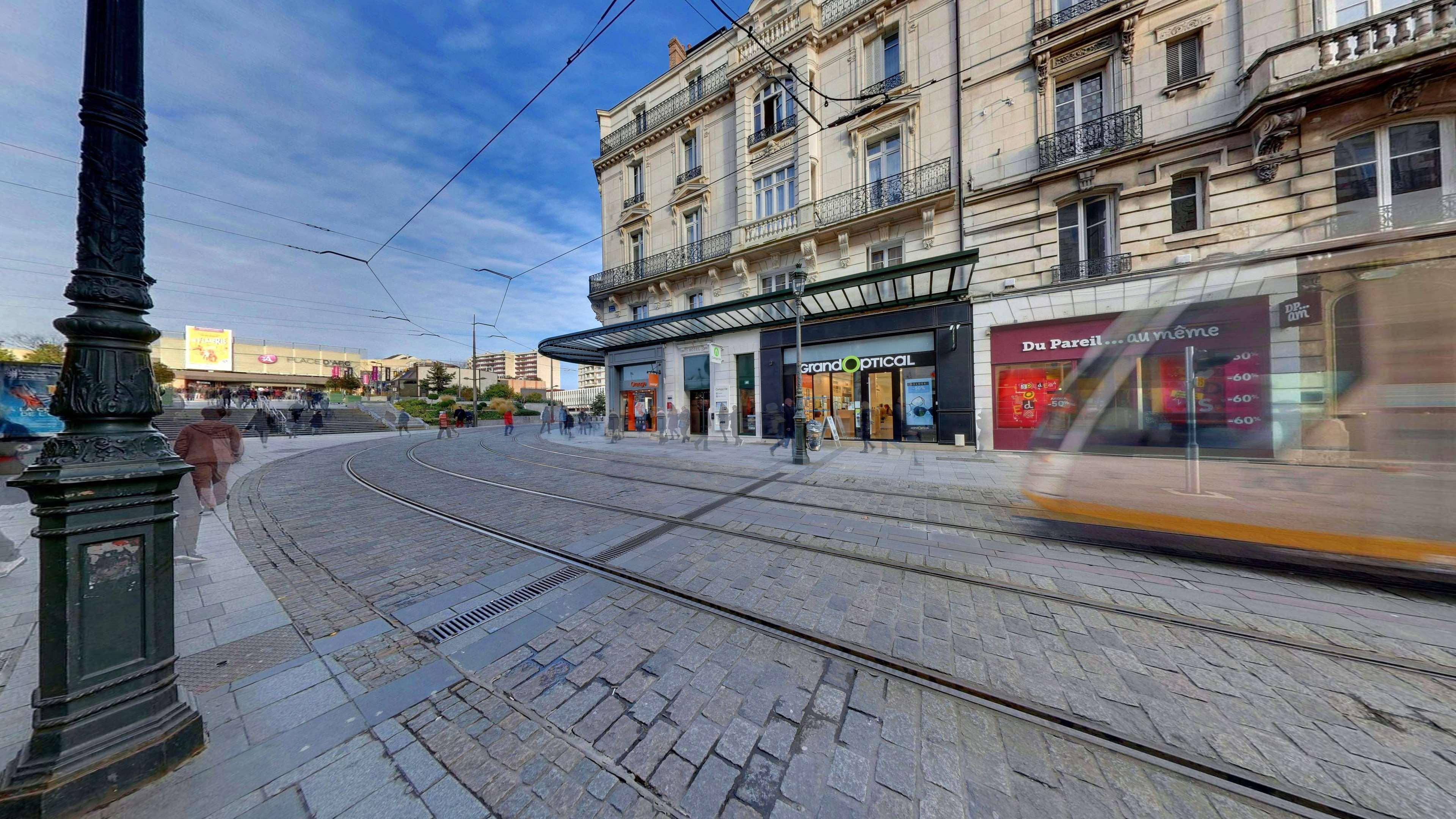 Hotel Campanile Orléans Centre Gare Esterno foto
